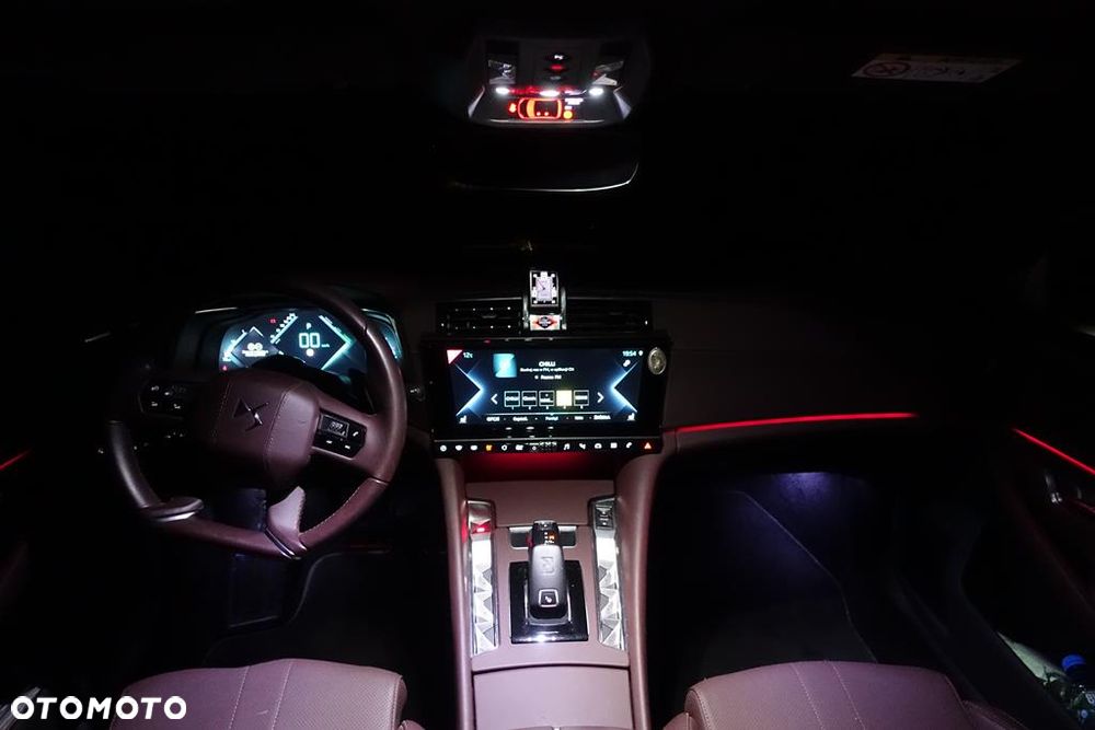 DS Automobiles DS 9 1.6 E-Tense Rivoli+ - 17