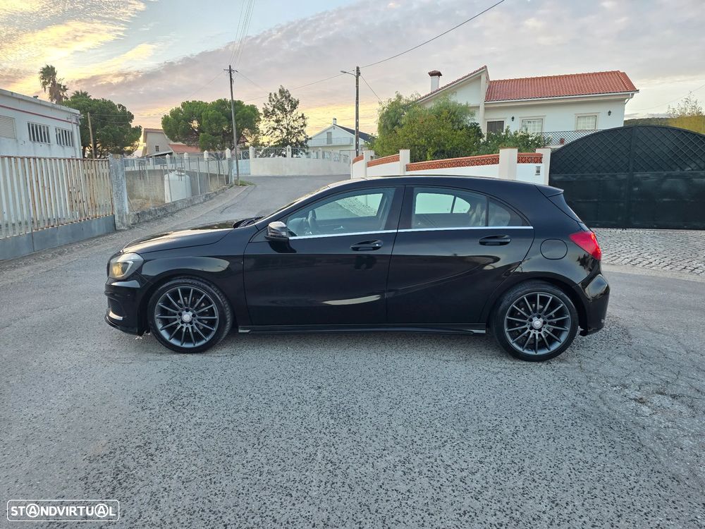 Mercedes-Benz A 180 d AMG Line - 2
