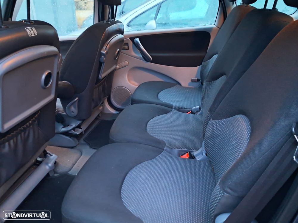 Citroën Xsara Picasso 1.6 HDi Premier Dynamique - 9