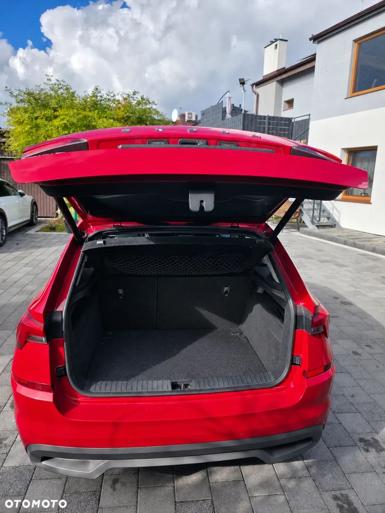 Skoda Kamiq 1.0 TSI Style - 5