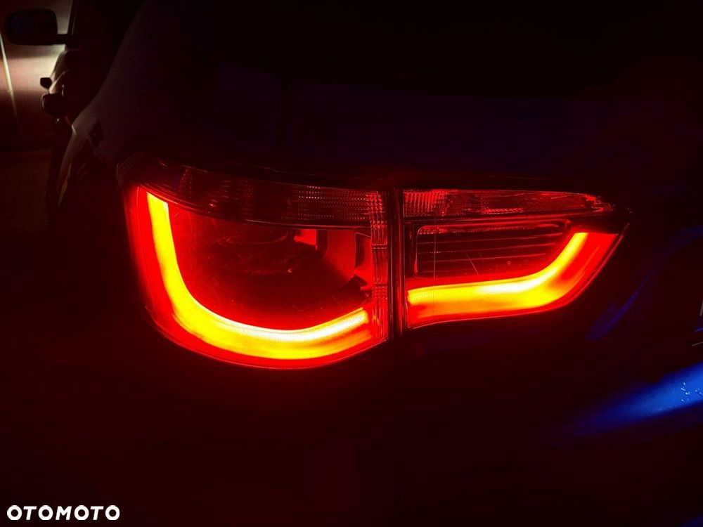 Jeep Compass - 30