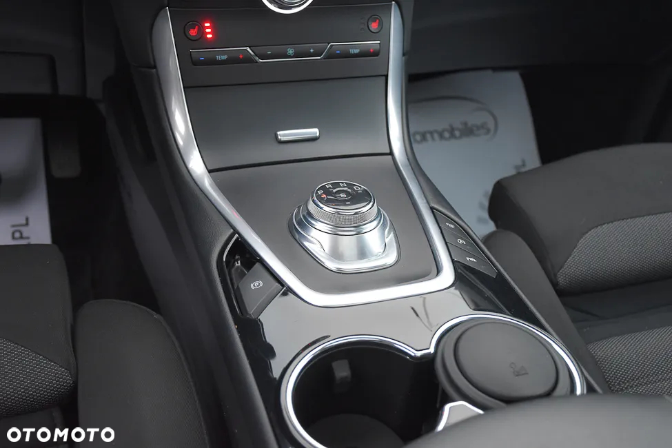 Ford S-Max 2.0 EcoBlue Titanium - 31