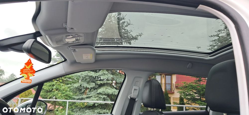 Peugeot 2008 1.6 BlueHDi Allure - 30