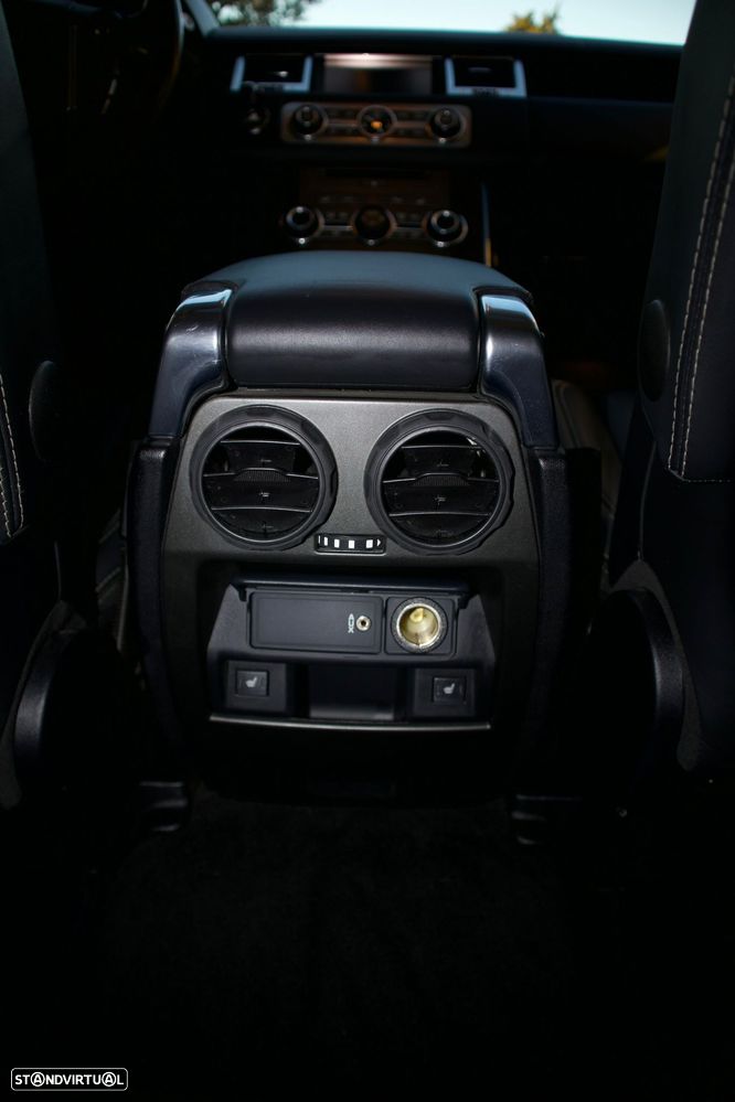 Land Rover Range Rover Sport SDV6 Red Edition - 11