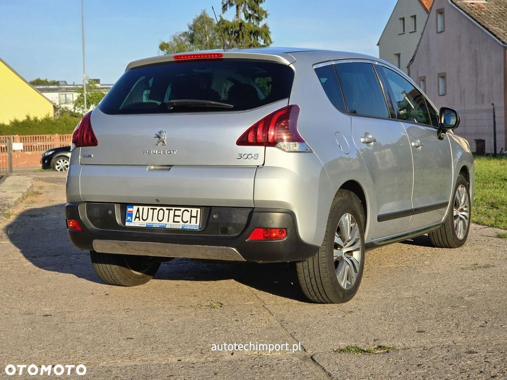Peugeot 3008 2.0 BlueHDi Allure S&S - 26