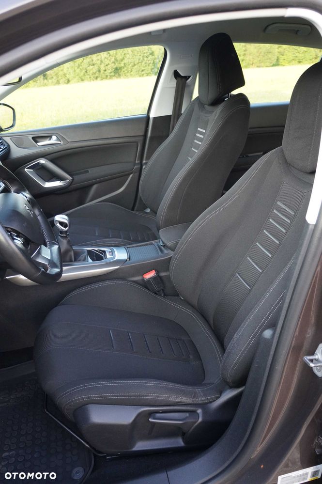 Peugeot 308 - 5