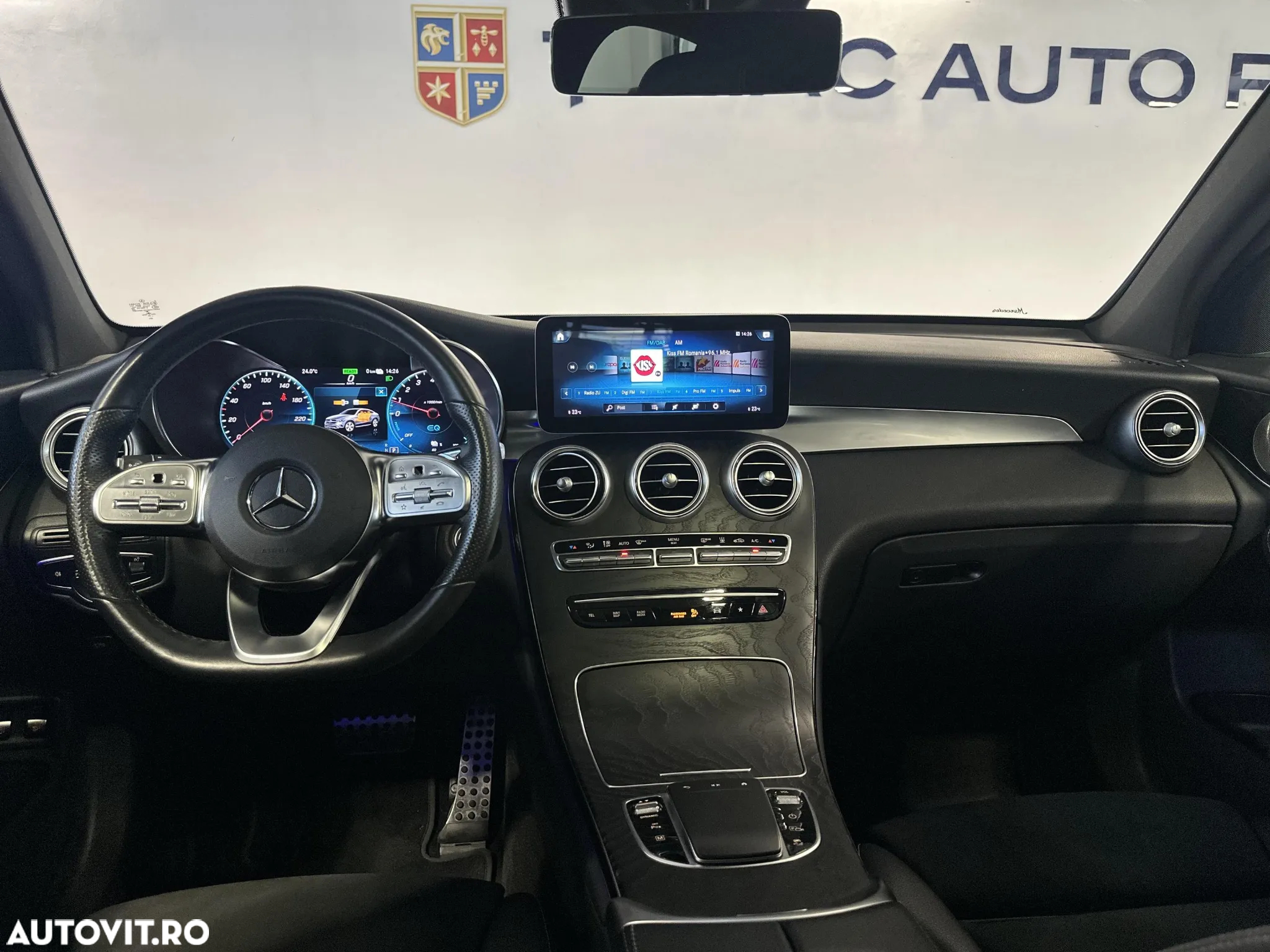 Mercedes-Benz GLC Coupe 300 e 4Matic 9G-TRONIC AMG Line - 9