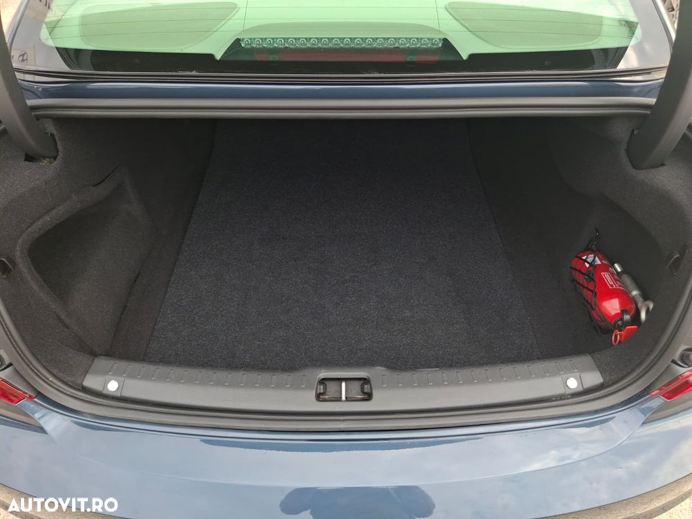 Volvo S90 D3 Momentum - 23