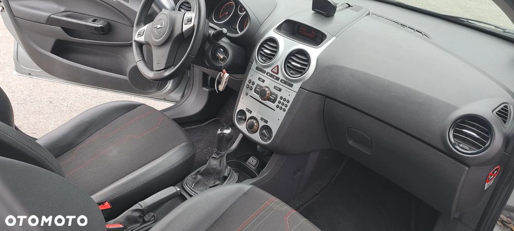 Opel Corsa - 10