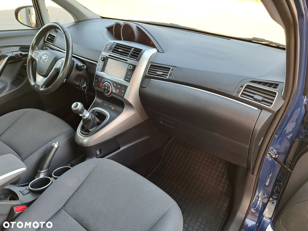 Toyota Verso - 20