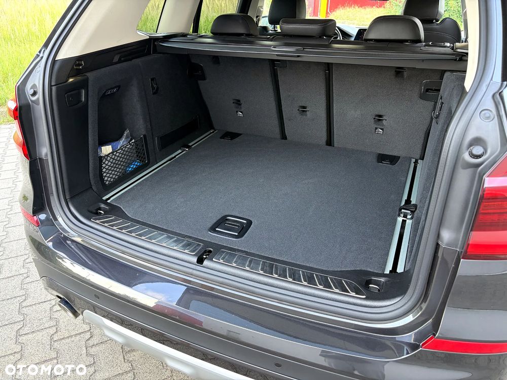 BMW X3 xDrive20i - 15
