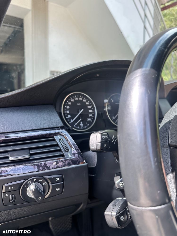 BMW Seria 5 530d xDrive Aut. - 8