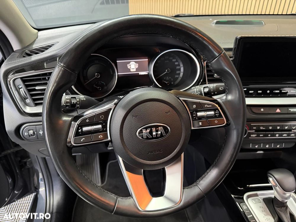 Kia XCeed 1.6 GDI 6DCT PHEV Vision - 10