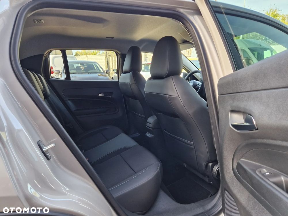 Jeep Avenger 54kWh Summit - 24