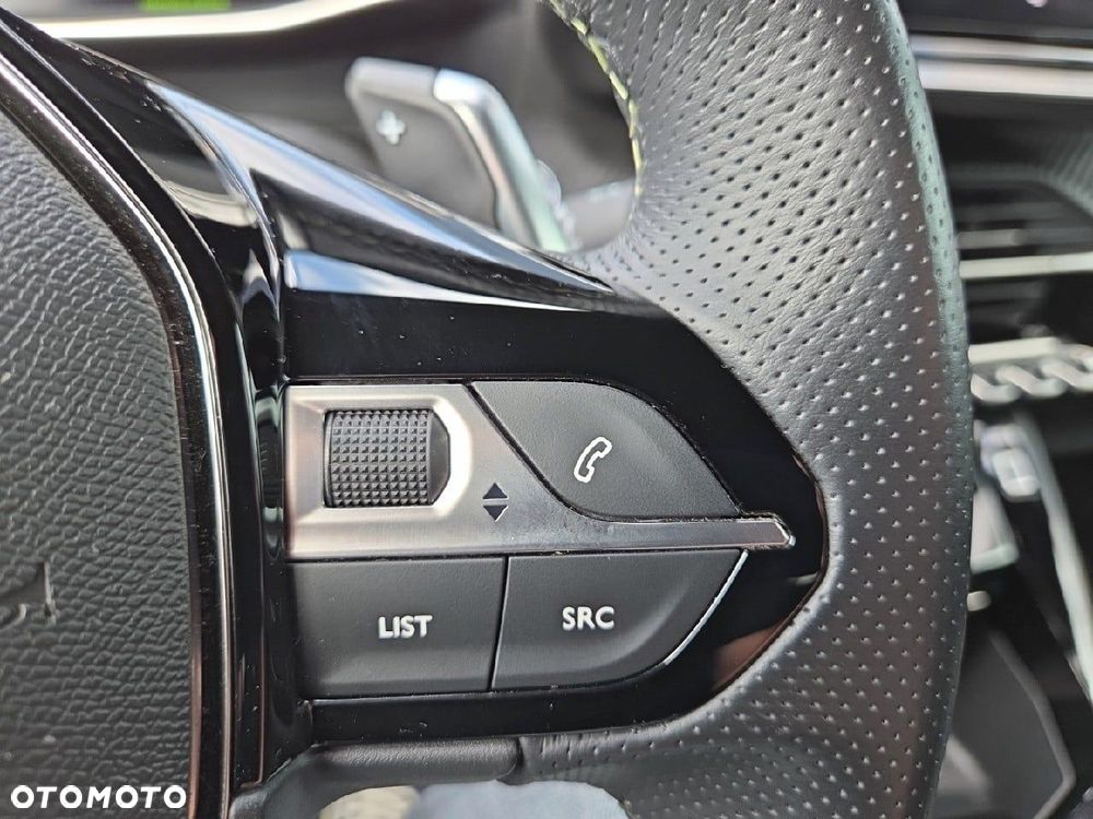 Peugeot 2008 1.2 PureTech GT S&S EAT8 - 16
