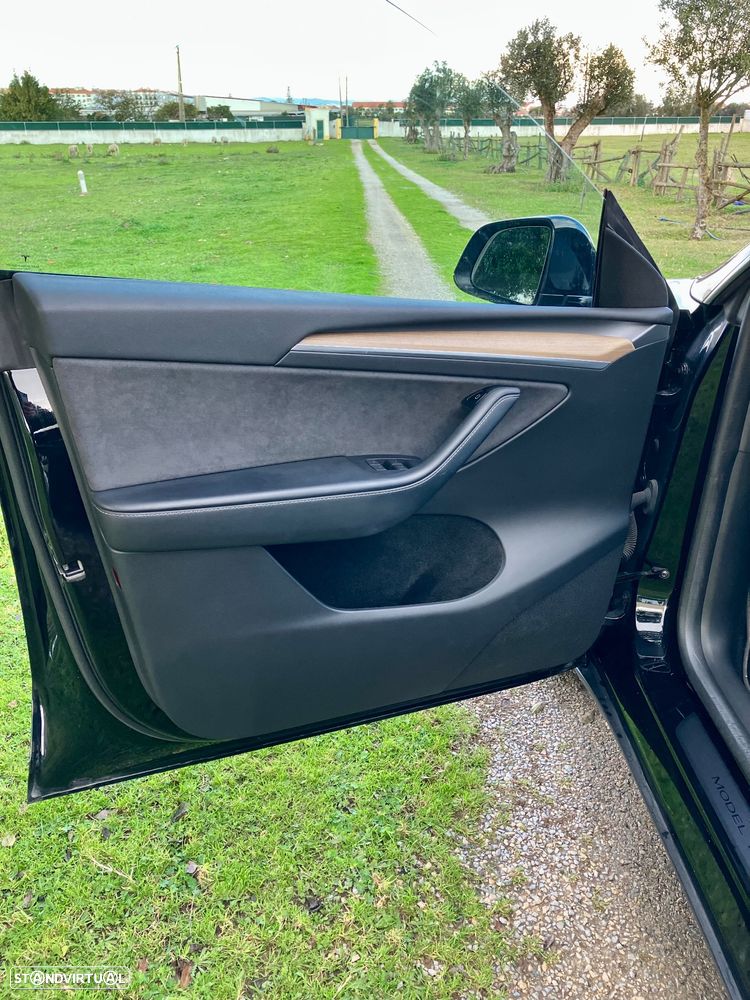 Tesla Model Y Tração Traseira - 12