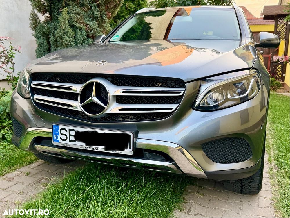 Mercedes-Benz GLC - 4