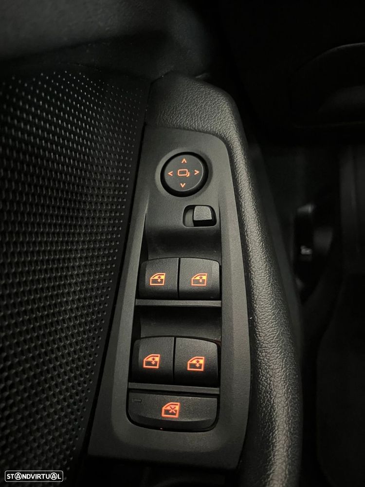 BMW 116 d Corporate Edition Auto - 22