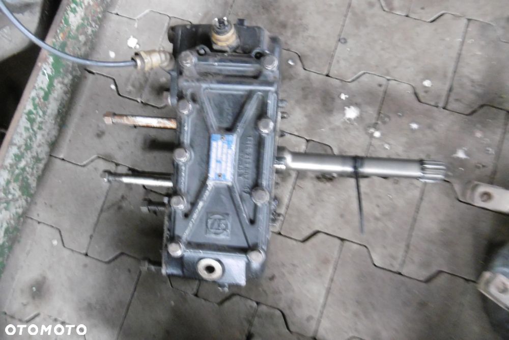 Przystawka odbioru mocy ZF Man Daf Renault Iveco - 9