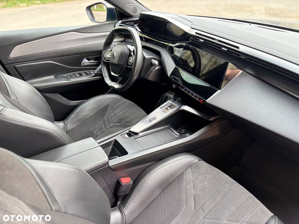 Peugeot 308 1.6 Hybrid PHEV GT EAT8 - 22