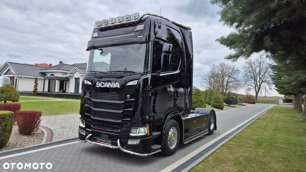 Scania ///S450///2021///RETARDER/// FULL LED///ALUMINIOWE FELGI/// ZABUDOWY MIĘDZYOSIOWE/// ORUROWANIE///DUŻE ZBIORNIKI/// WYŚWIETLACZ OBCIĄŻENIA/// NAWIGACJA///STAN BARDZO DOBRY - 1