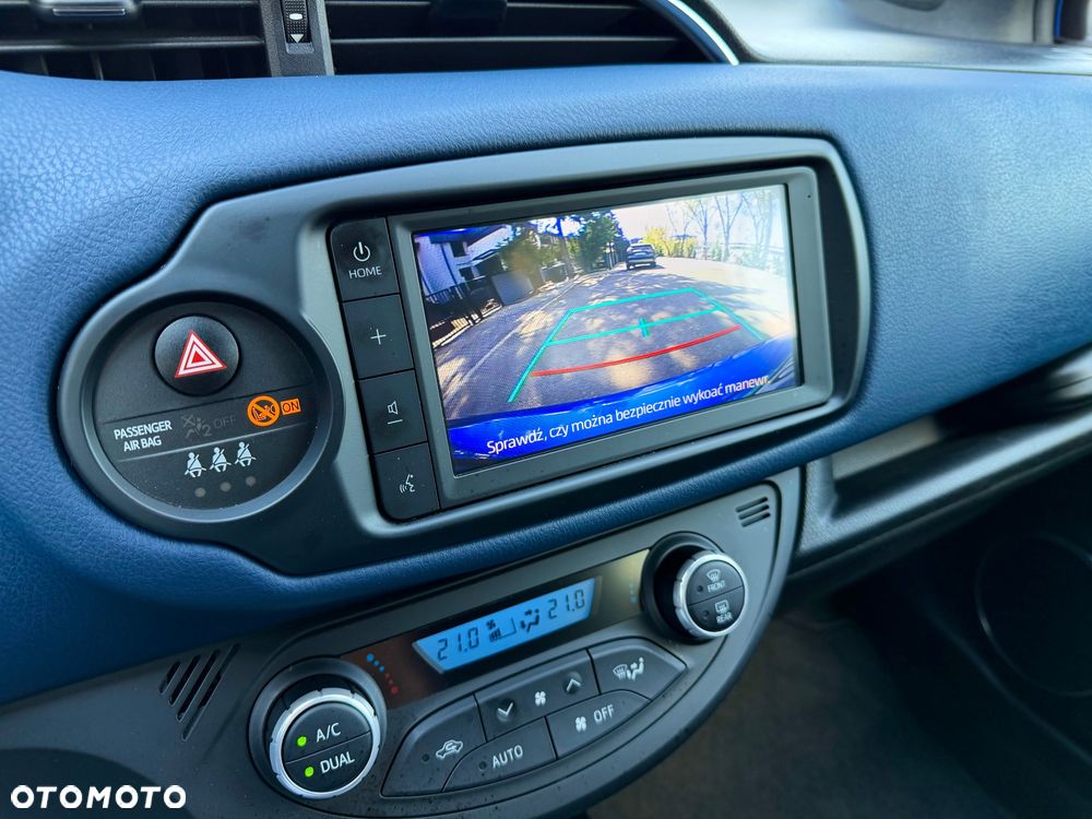 Toyota Yaris 1.5 Selection CVT - 12