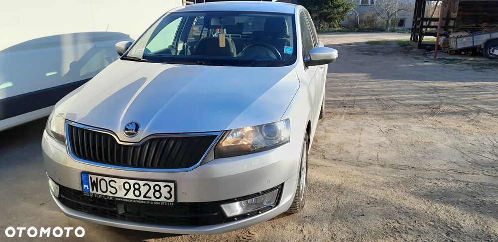 Skoda RAPID ver-1-6-tdi-dpf-ambition - 1