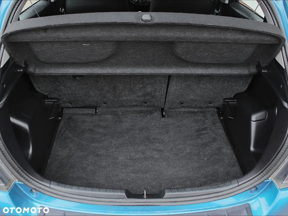 Toyota Yaris 1.33 VVT-i Executive - 26