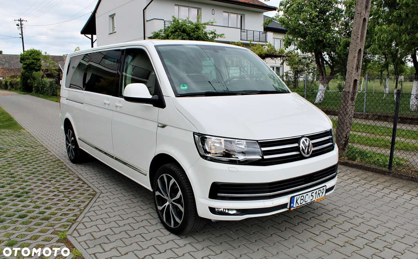 Volkswagen Caravelle - 3