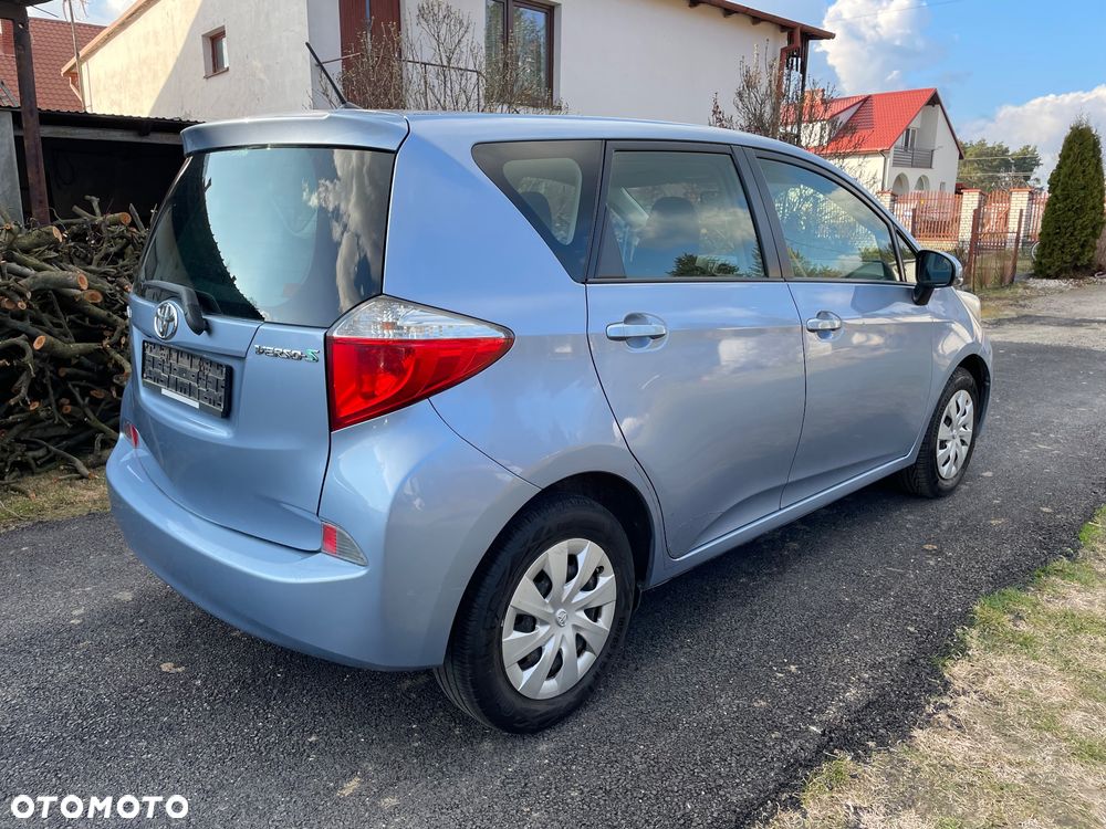 Toyota Verso S 1.33 VVT-i Comfort - 28