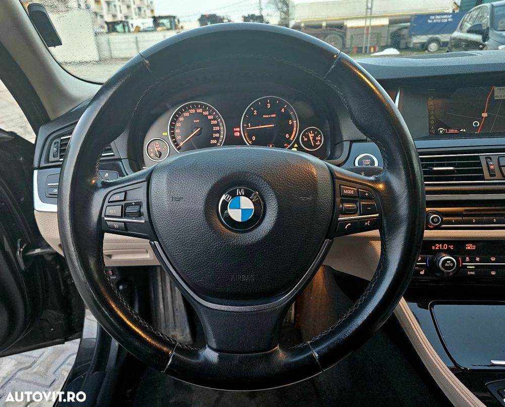 BMW Seria 5 - 30