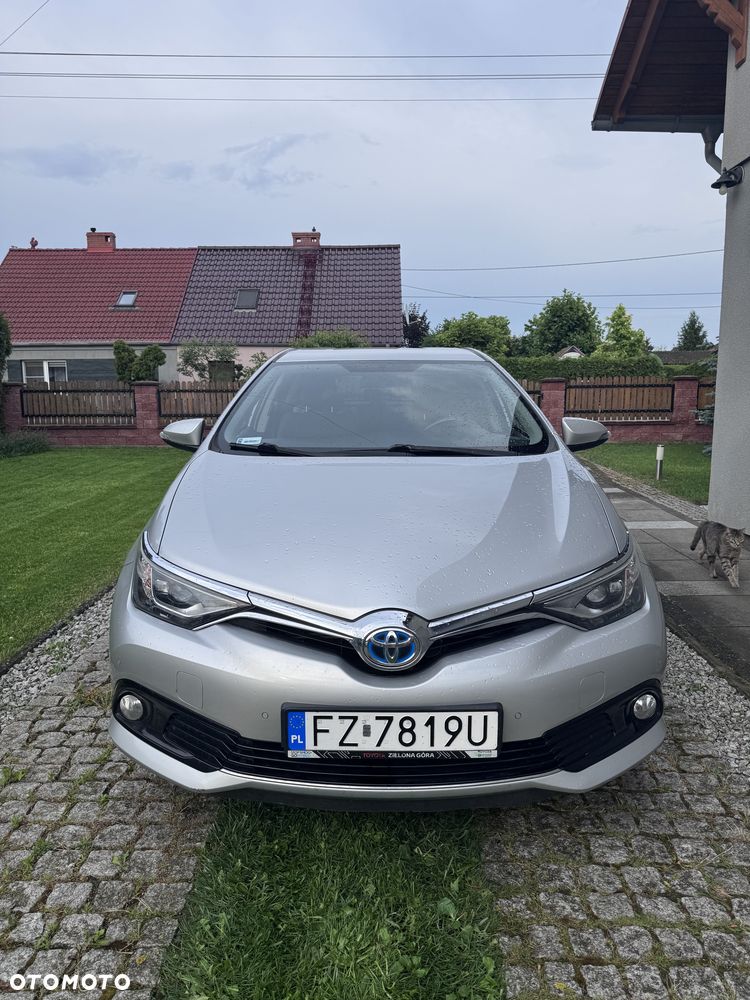 Toyota Auris Hybrid 135 Comfort - 1
