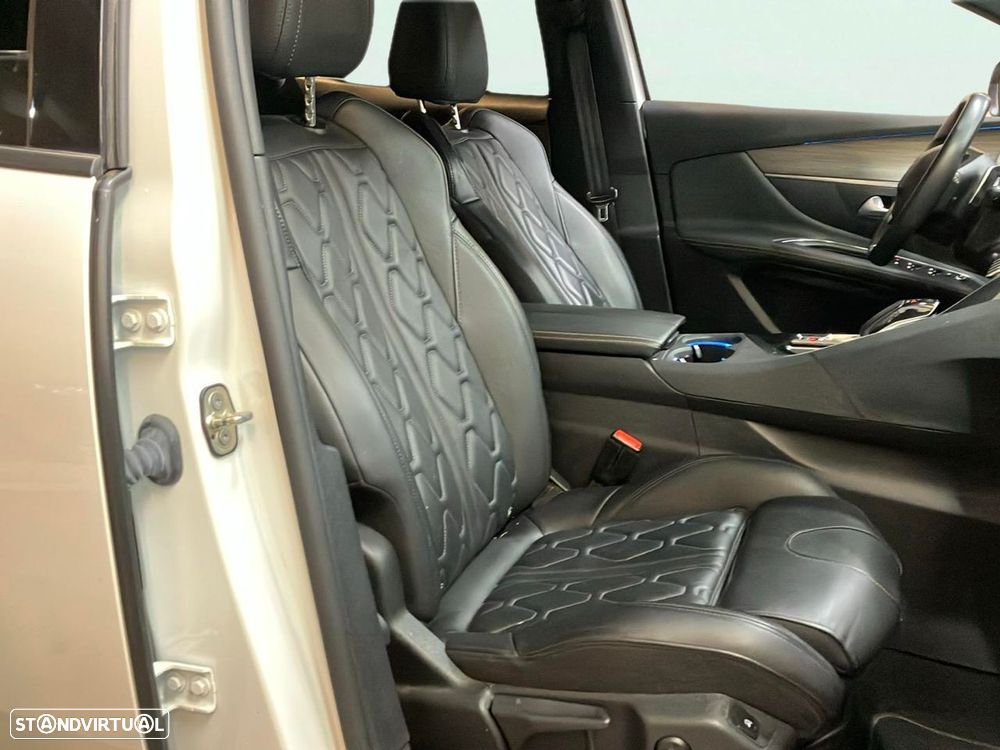 Peugeot 3008 - 15