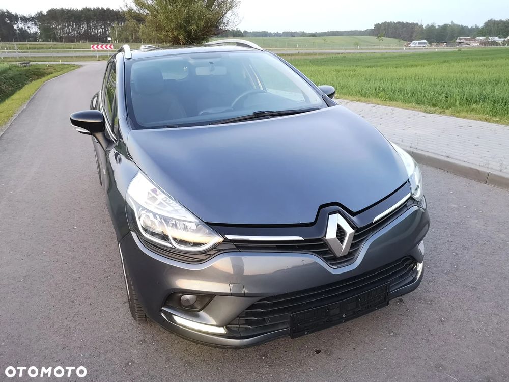 Renault Clio TCe 90 Luxe - 33