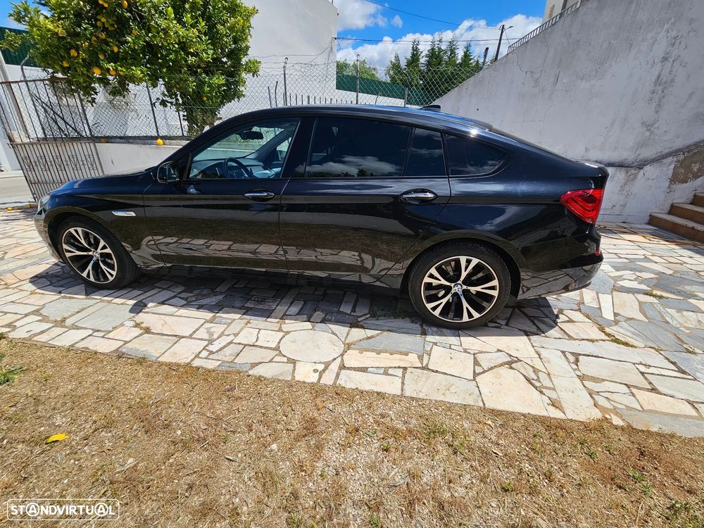 BMW 535 Gran Turismo - 15