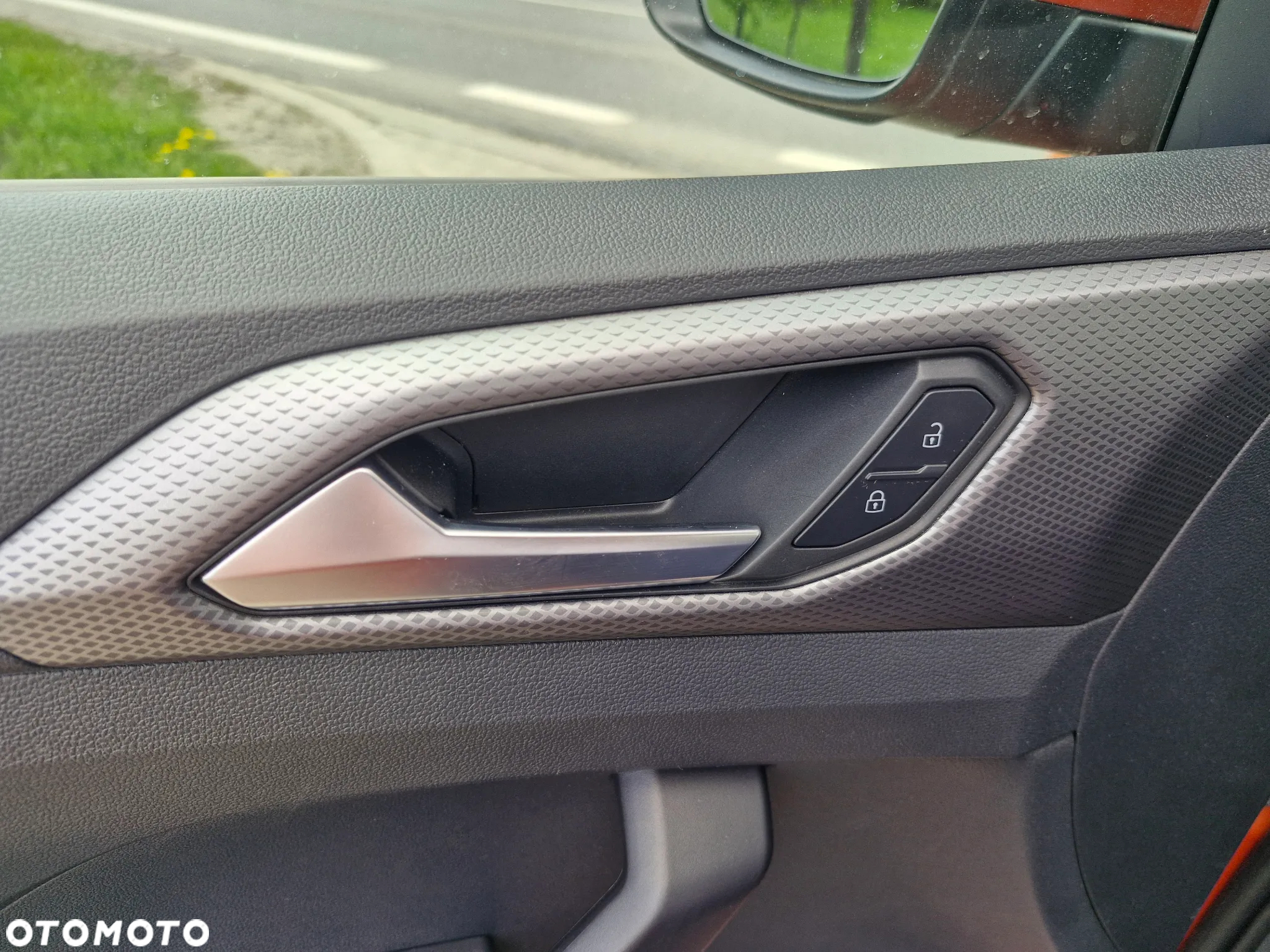 Volkswagen T-Cross 1.0 TSI OPF ACTIVE - 12