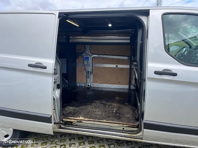 Ford TRANSIT CUSTOM LONGA 130cv - 7