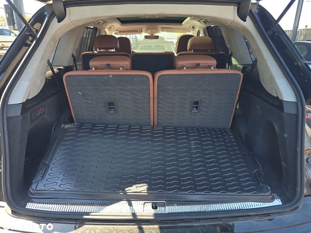 Audi Q7 3.0 TFSI Quattro Tiptronic - 13