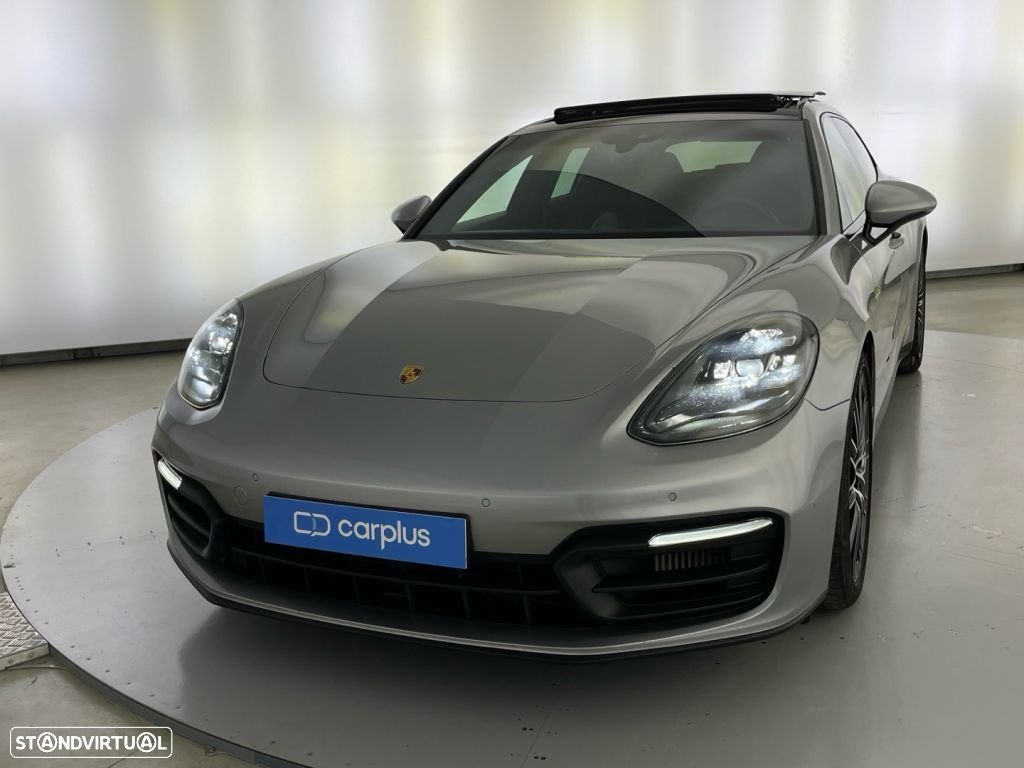 Porsche Panamera Sport Turismo 4 E-Hybrid - 31
