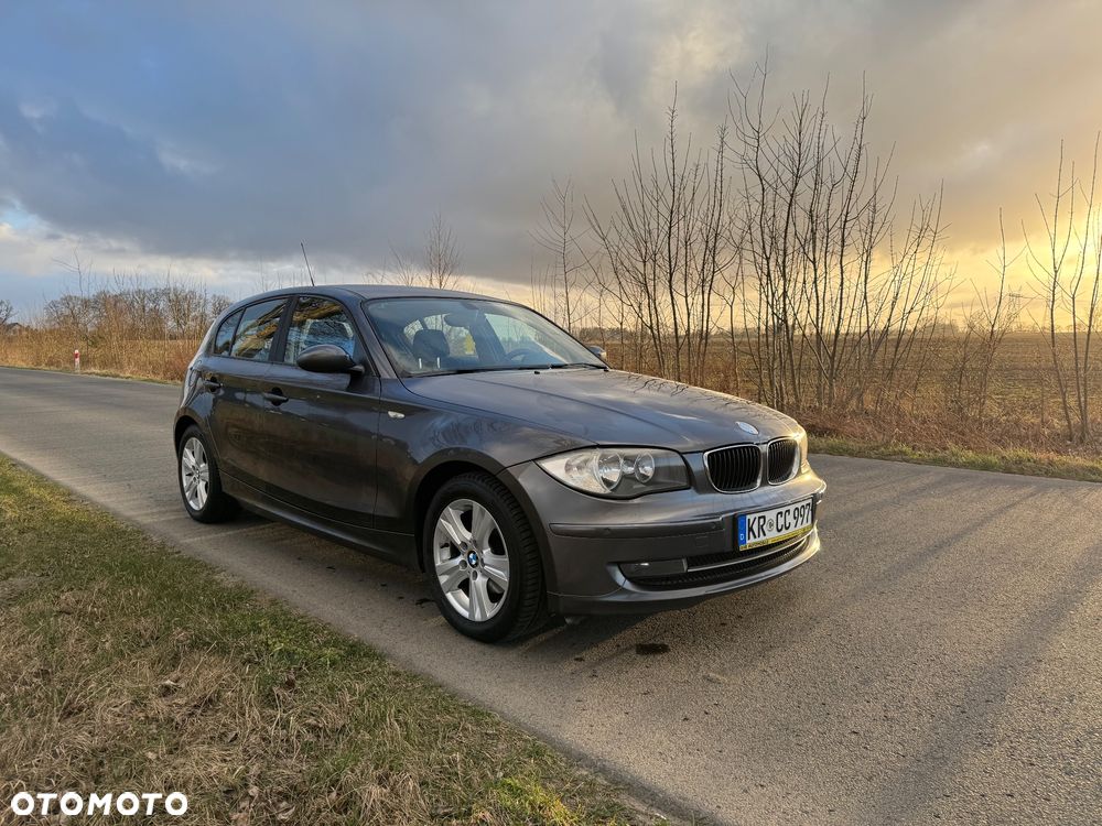 BMW Seria 1 120d DPF Edition Sport - 5