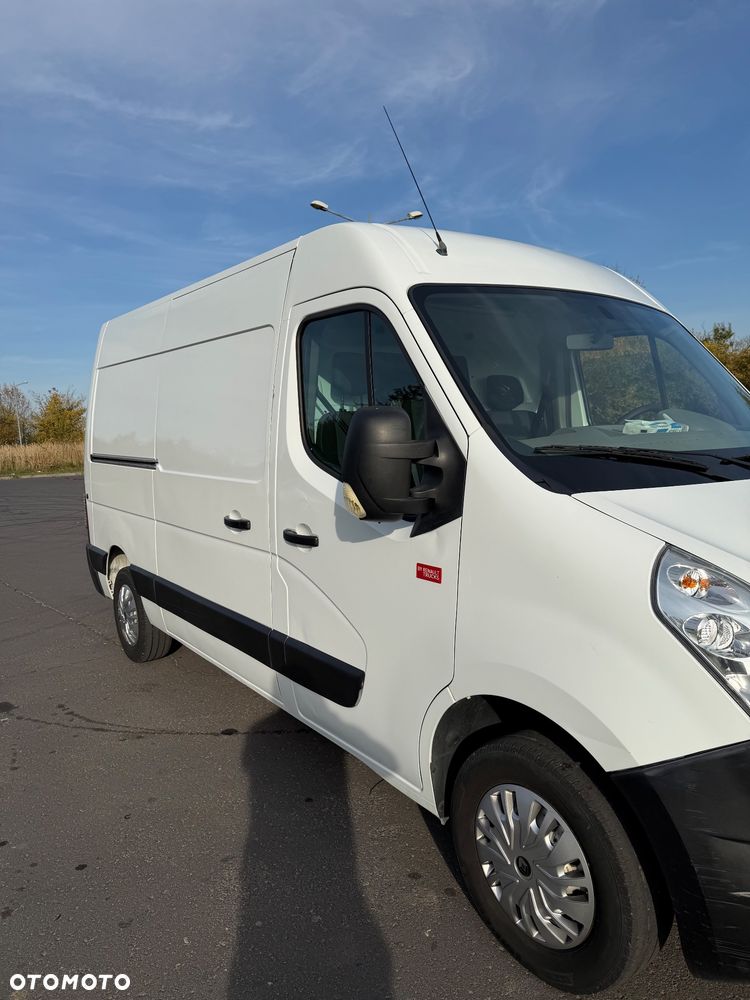 Renault Master 2015 photo 2
