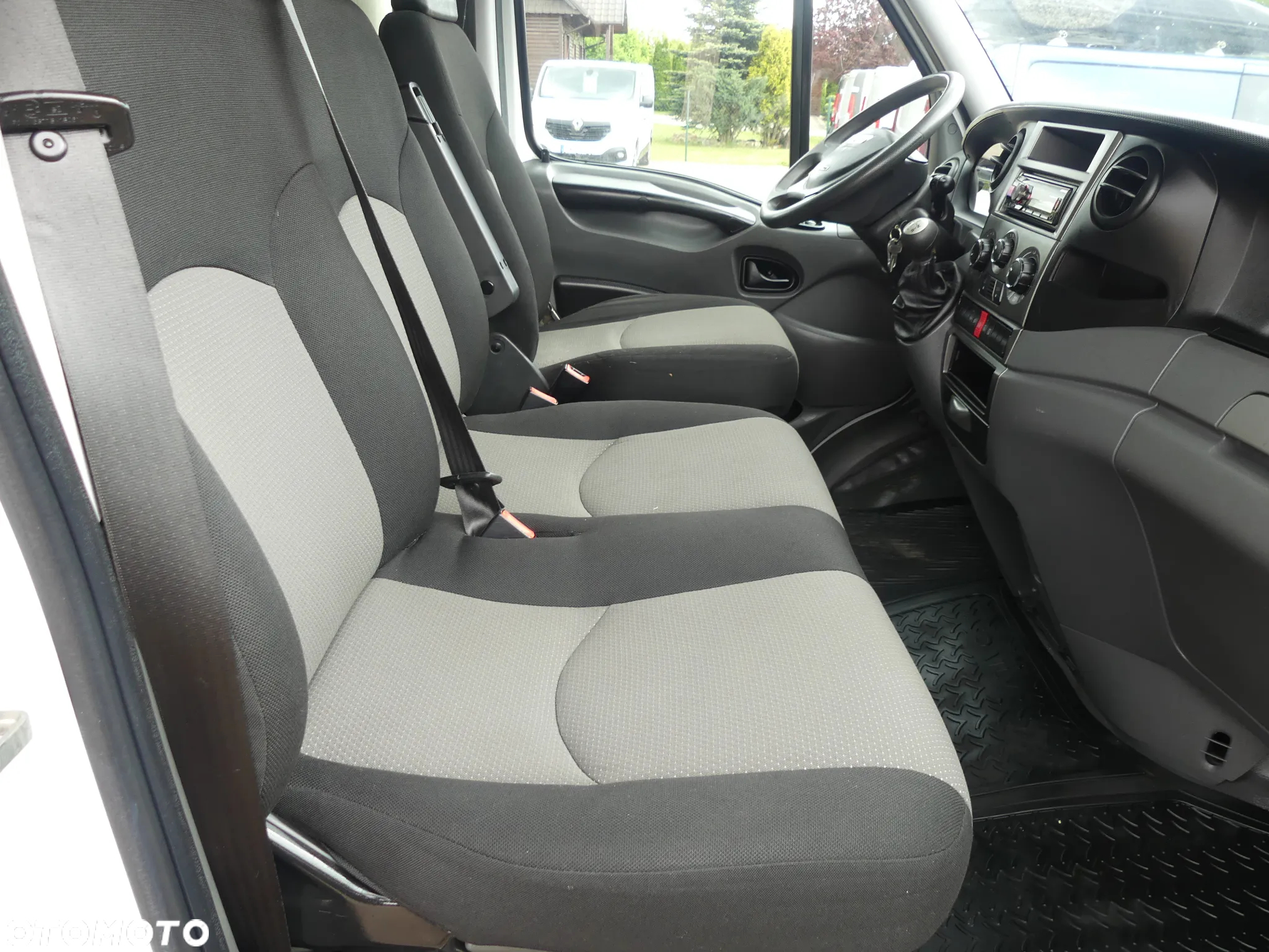 Iveco Daily 35C17 - 17