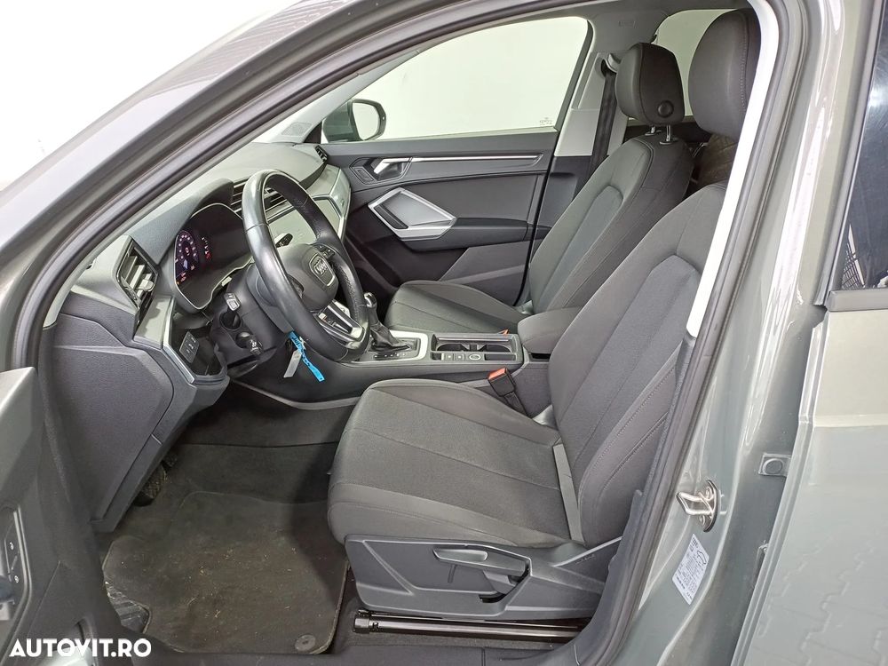 Audi Q3 2.0 35 TDI S tronic quattro Advanced - 5