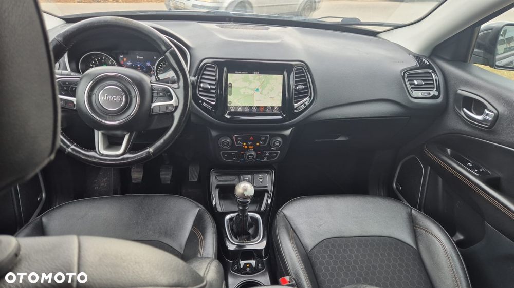 Jeep Compass - 9