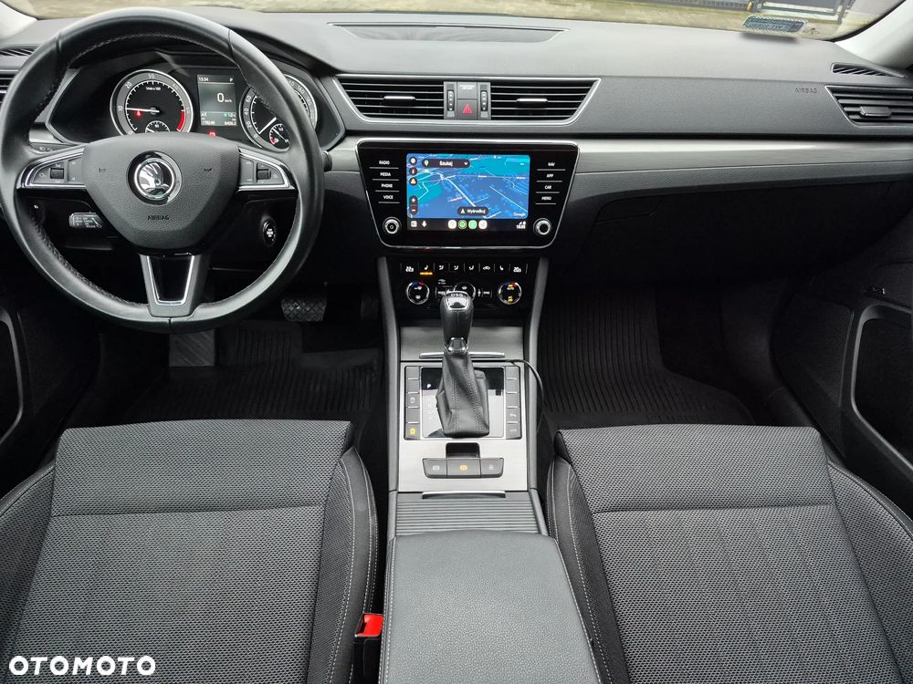 Skoda Superb 2.0 TDI SCR Style DSG - 8