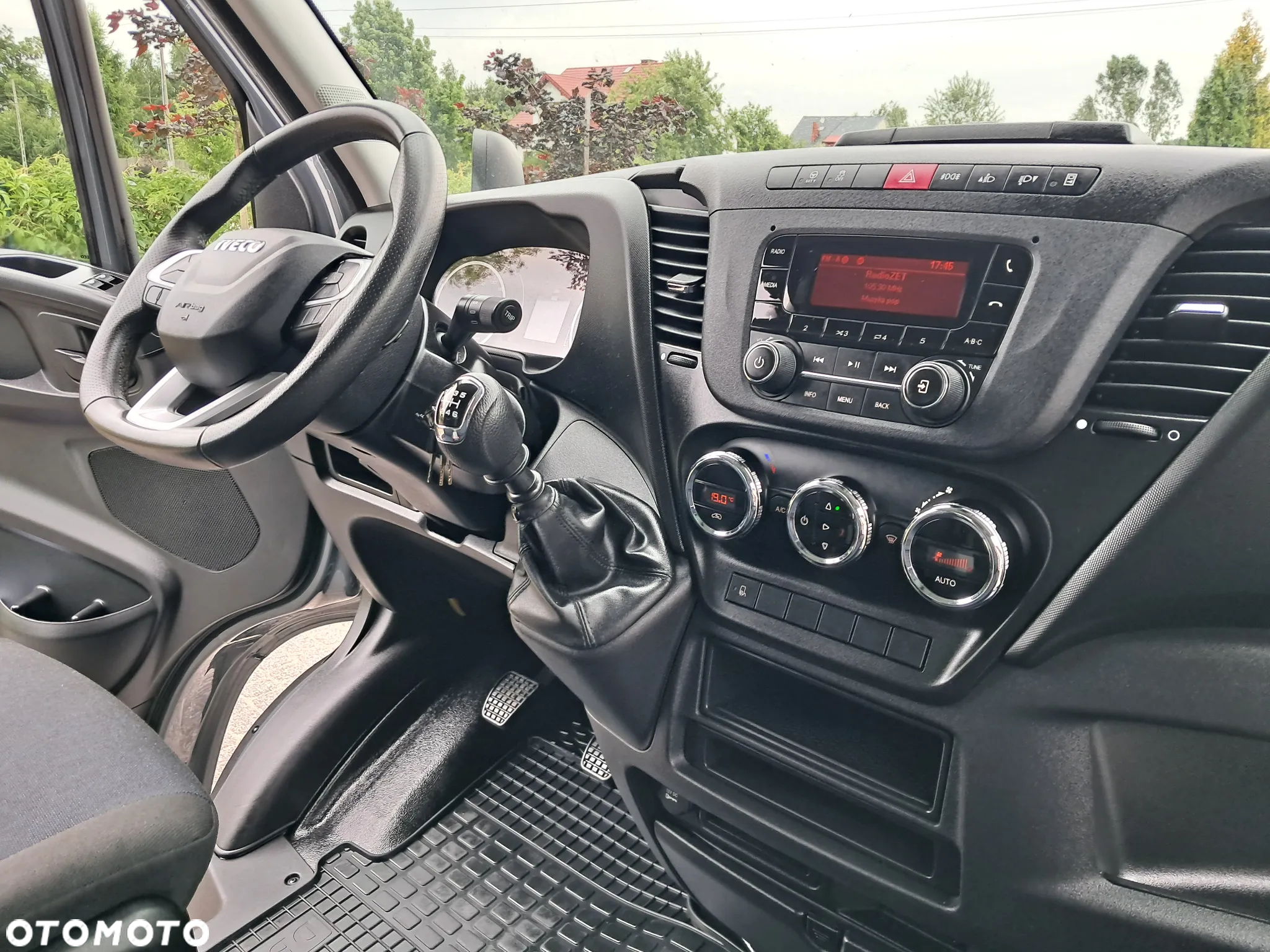 Iveco Daily 35S18 Kontener Izotermiczny 5m Salon Polska - 25