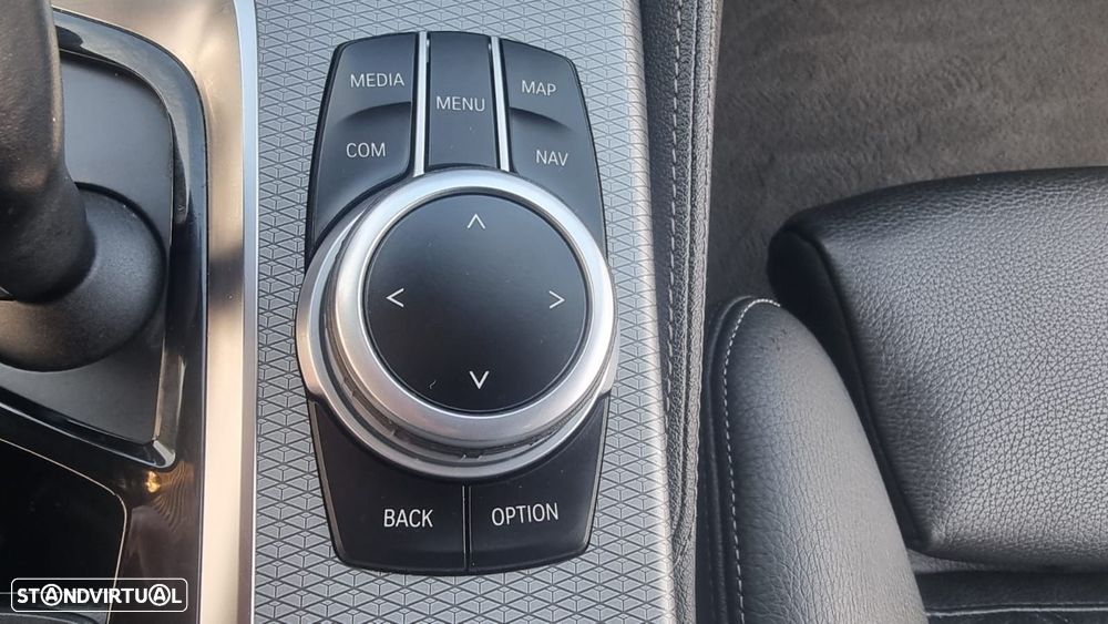 BMW 530 d Pack M Auto - 17