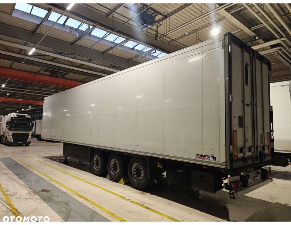 Schmitz Cargobull SKO FP 60 ThermoKing SLXi 300 - 3