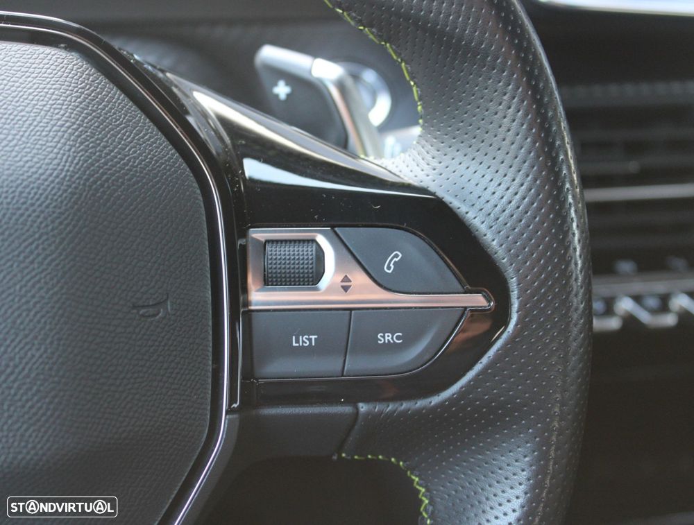 Peugeot 2008 1.2 PureTech GT EAT8 - 25