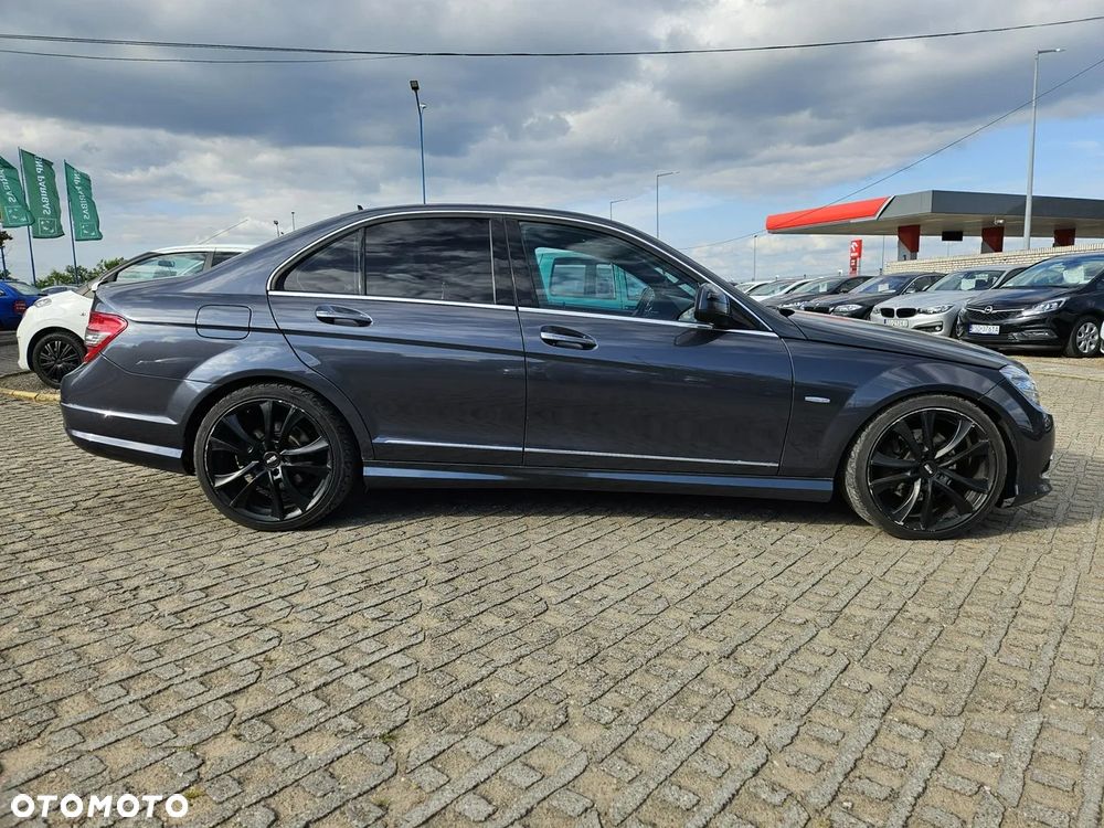 Mercedes-Benz Klasa C 350 Avantgarde - 20